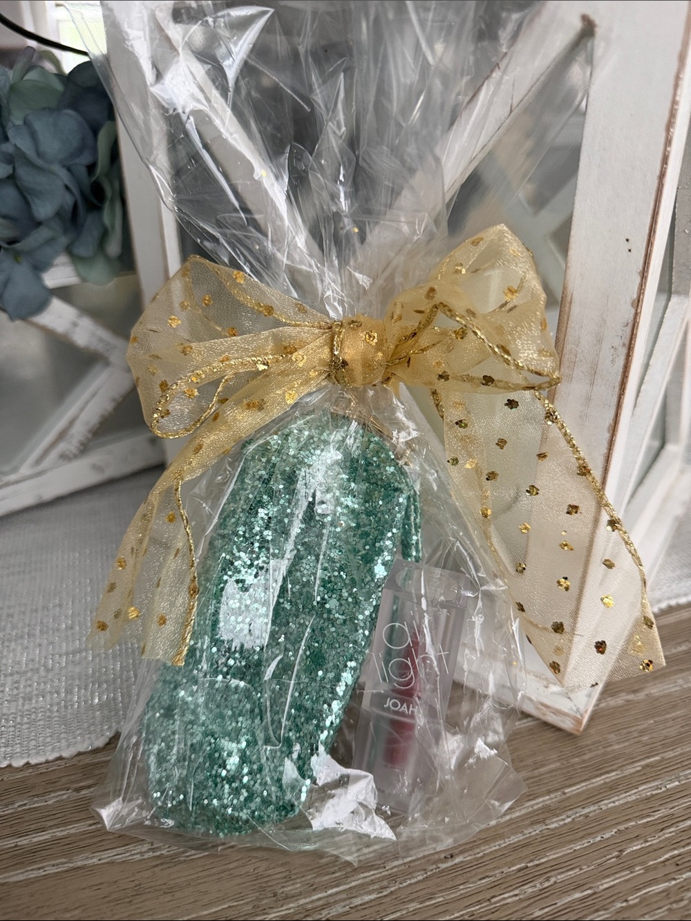 Teal glitter pouch and rose red lipstick gift set NWT - Picture 5 of 6